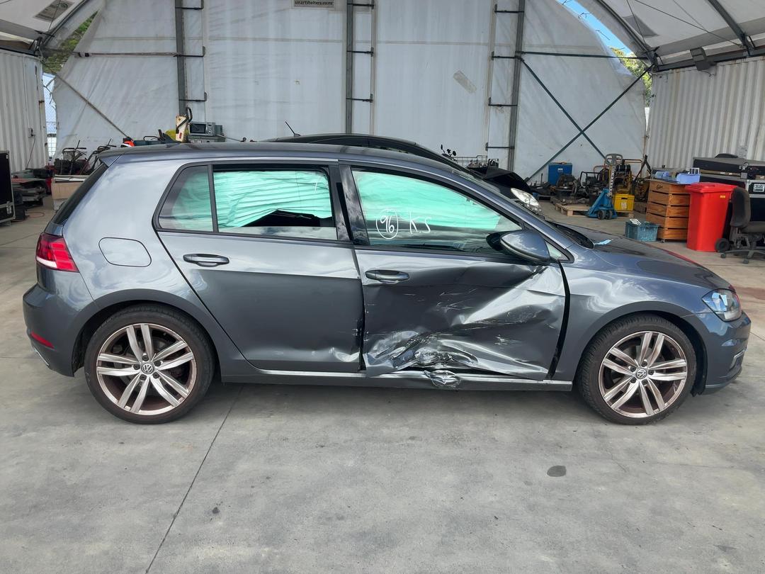 Photo '9' of Volkswagen Golf TSI Highline Photo '9' of Volkswagen Golf TSI Highline