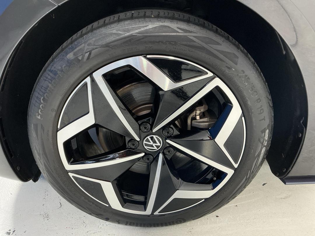 Photo '10' of Volkswagen ID3