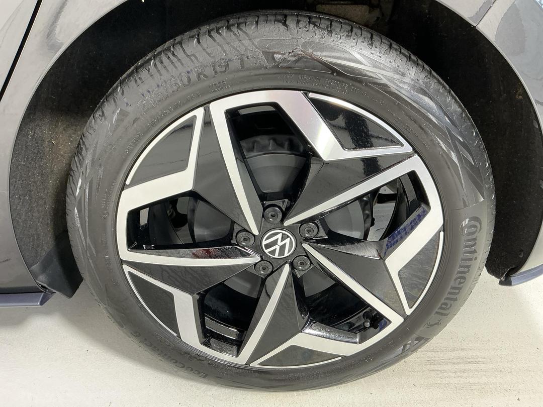 Photo '11' of Volkswagen ID3