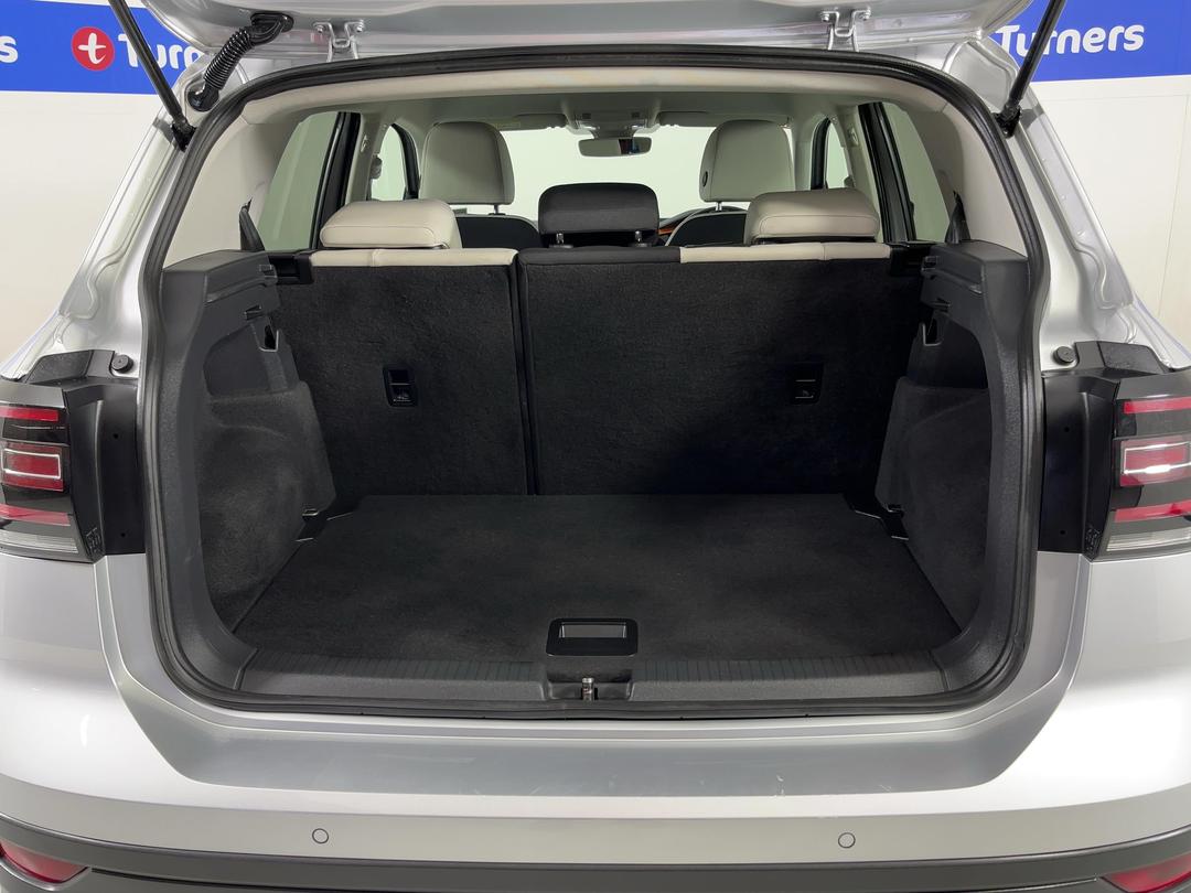 Photo '14' of Volkswagen T-Cross