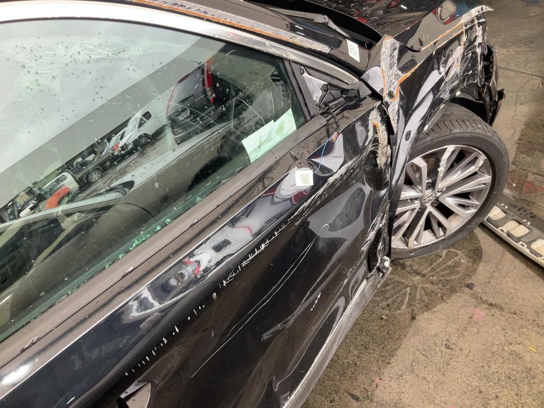 Photo '18' of Volkswagen T-ROC TSI Style DSG 2WD