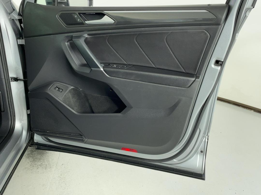 Photo '15' of Volkswagen Tiguan