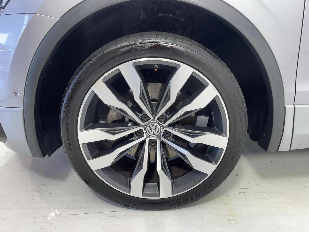 Photo '10' of Volkswagen Tiguan
