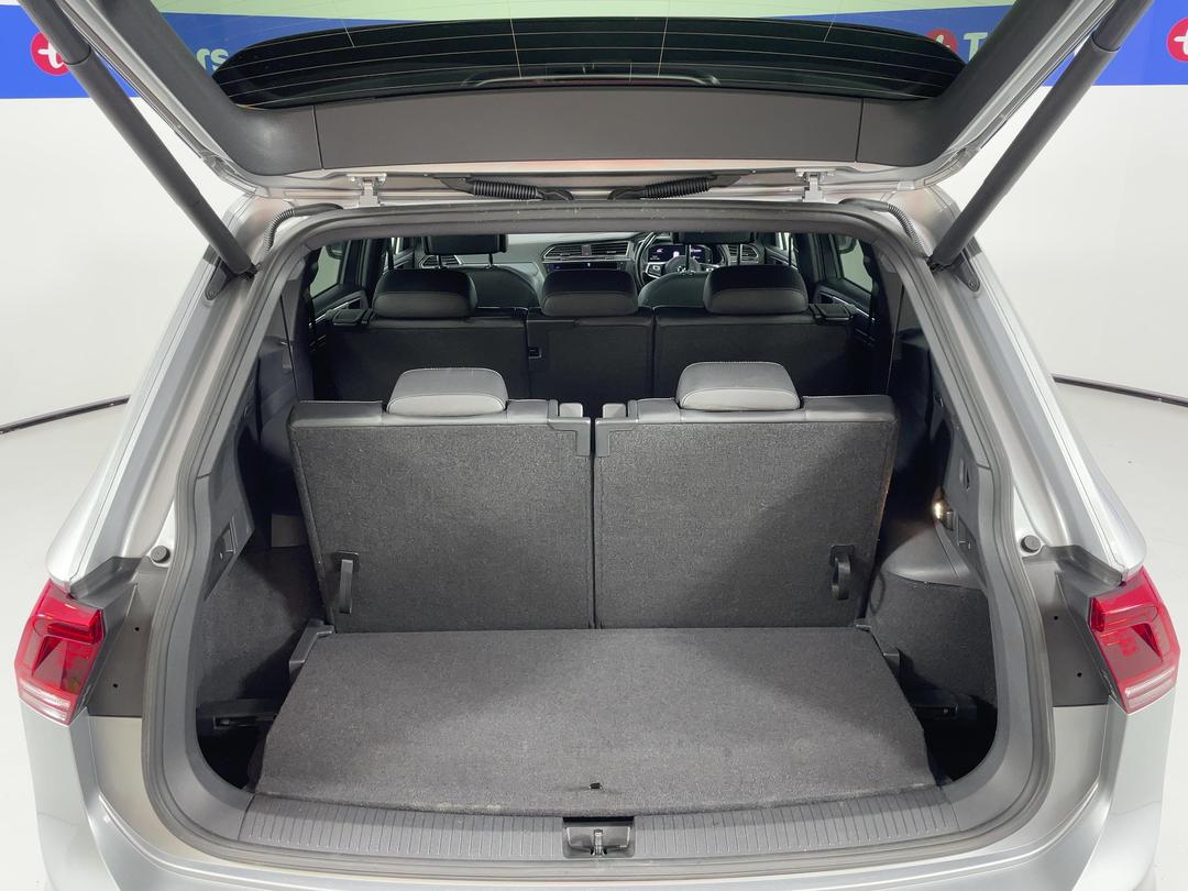 Photo '14' of Volkswagen Tiguan