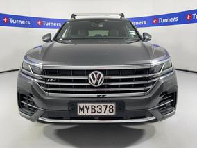 Photo '2' of Volkswagen Touareg