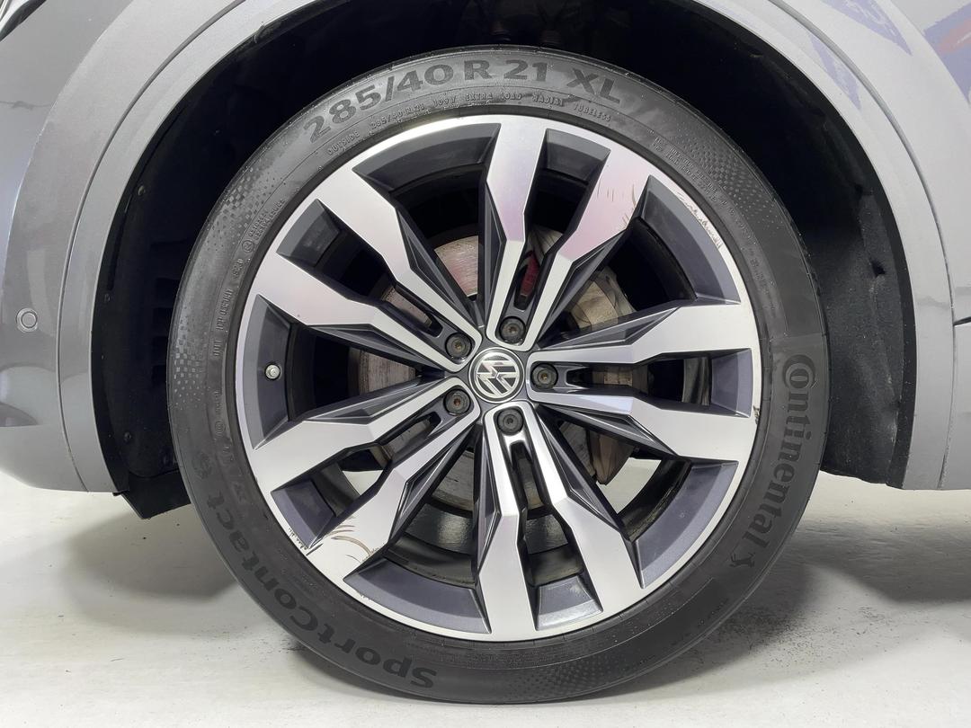 Photo '10' of Volkswagen Touareg