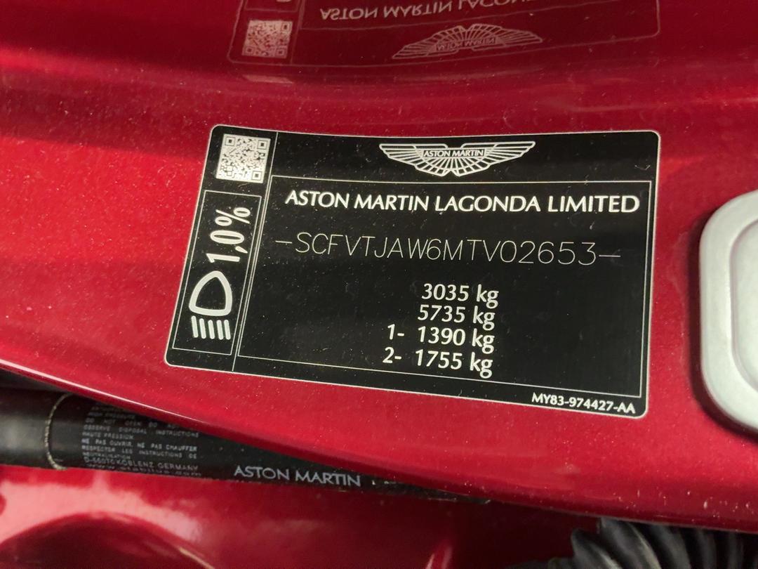 Photo '12' of Aston Martin DBX