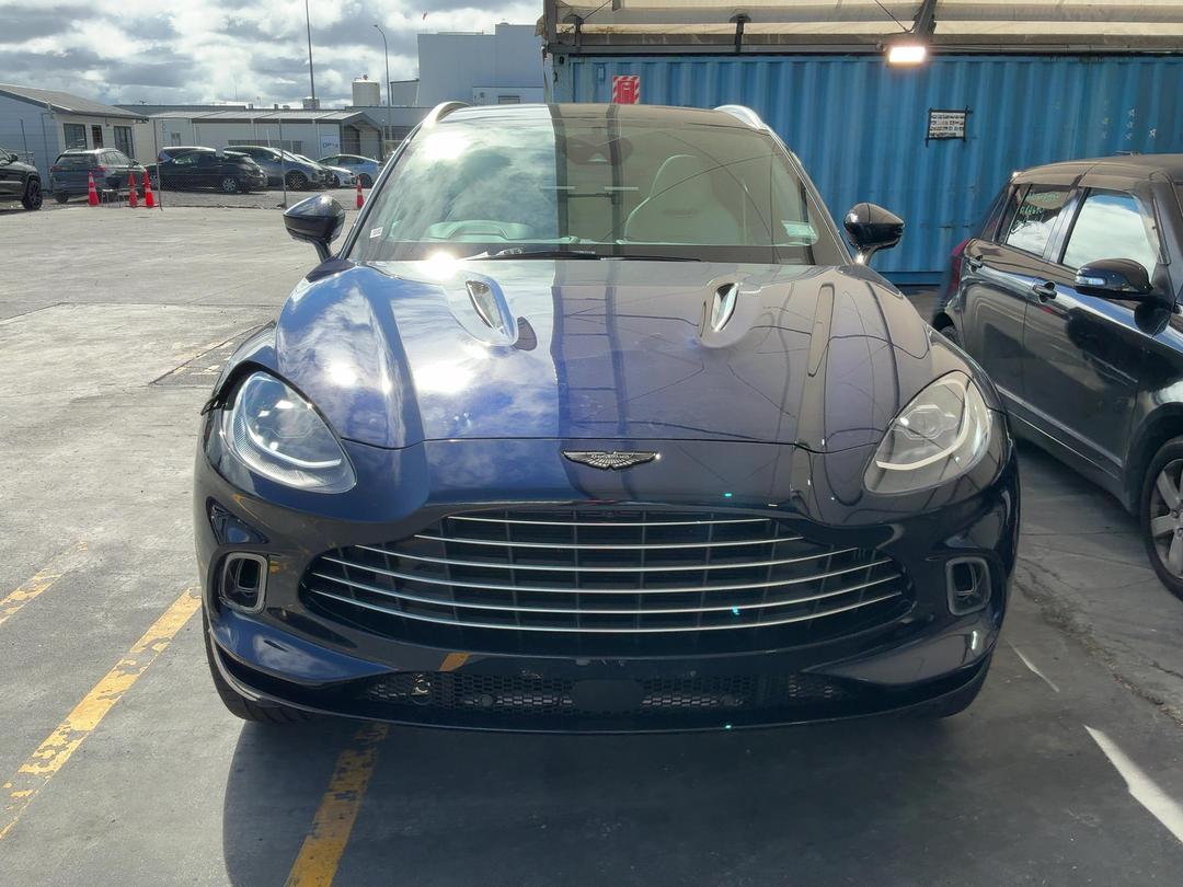 Photo '2' of Aston Martin DBX Photo '2' of Aston Martin DBX