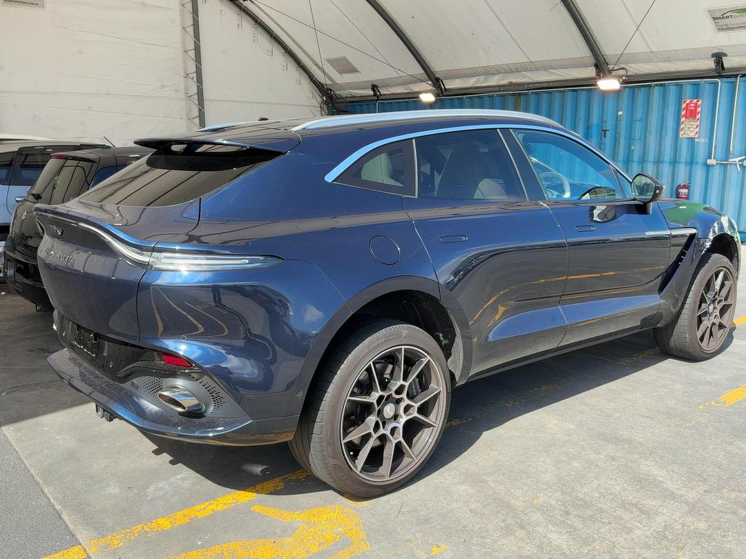 Photo '6' of Aston Martin DBX Photo '6' of Aston Martin DBX