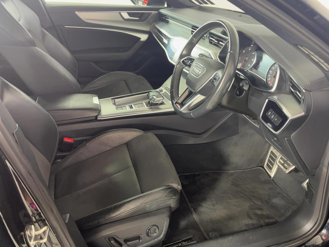 Photo '16' of Audi A6