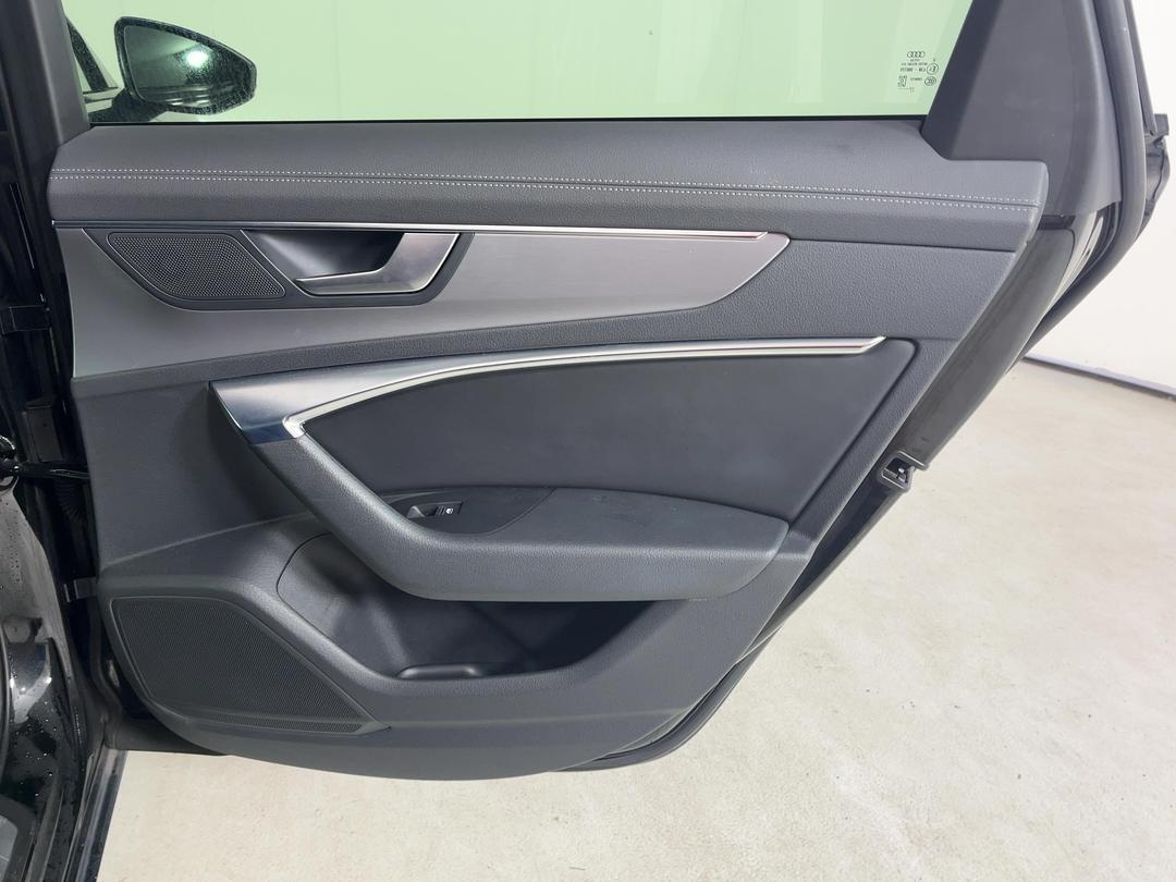 Photo '19' of Audi A6