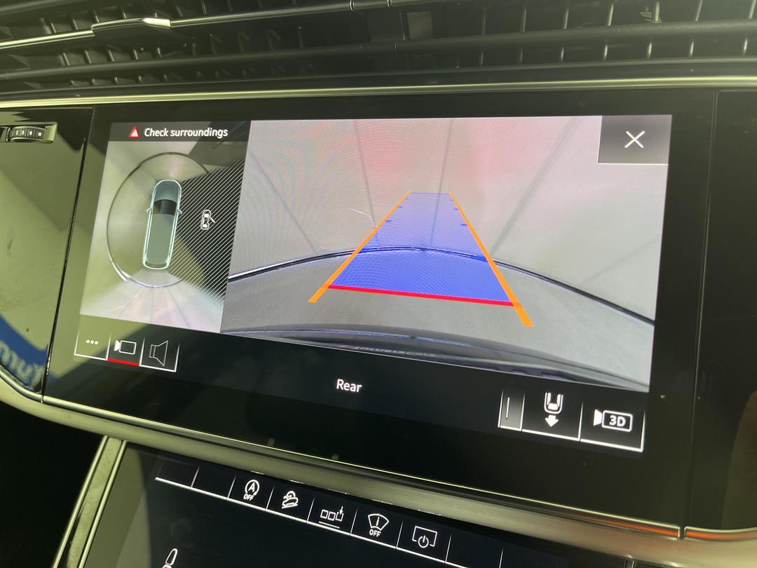 Photo '23' of Audi Q7