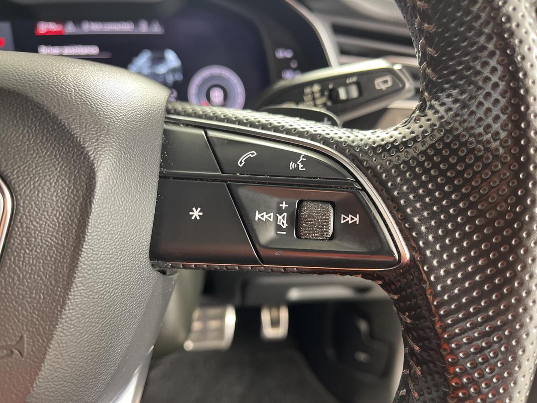 Photo '25' of Audi Q7