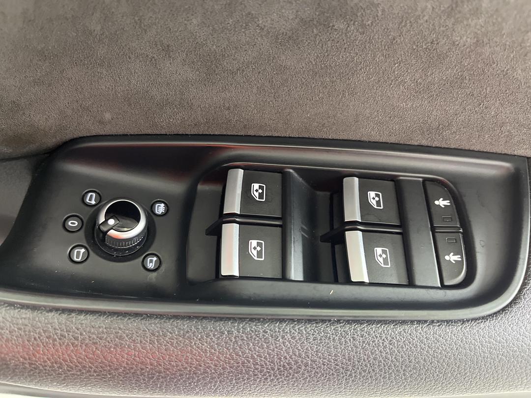 Photo '26' of Audi Q7