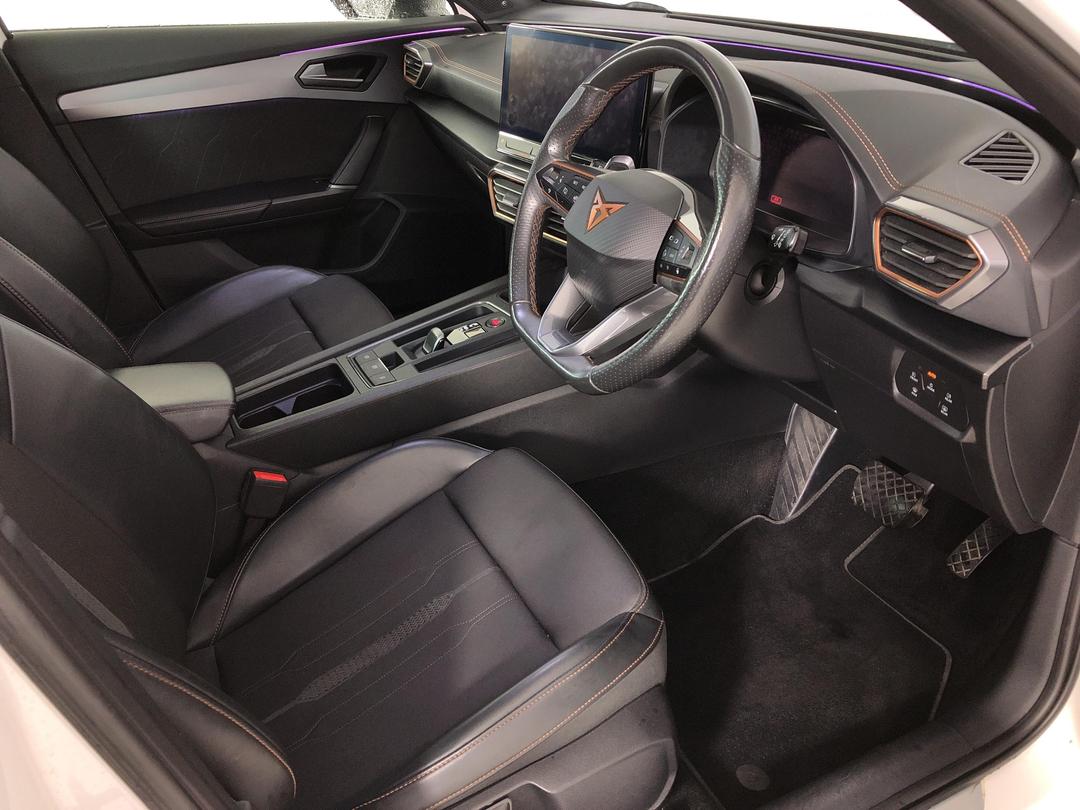 Photo '16' of Cupra Formentor