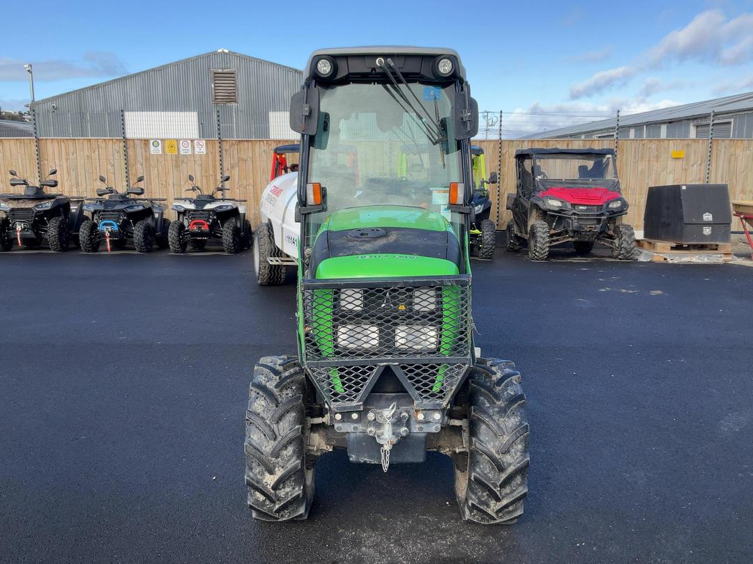 Photo '10' of Deutz-Fahr 320V Tractor
