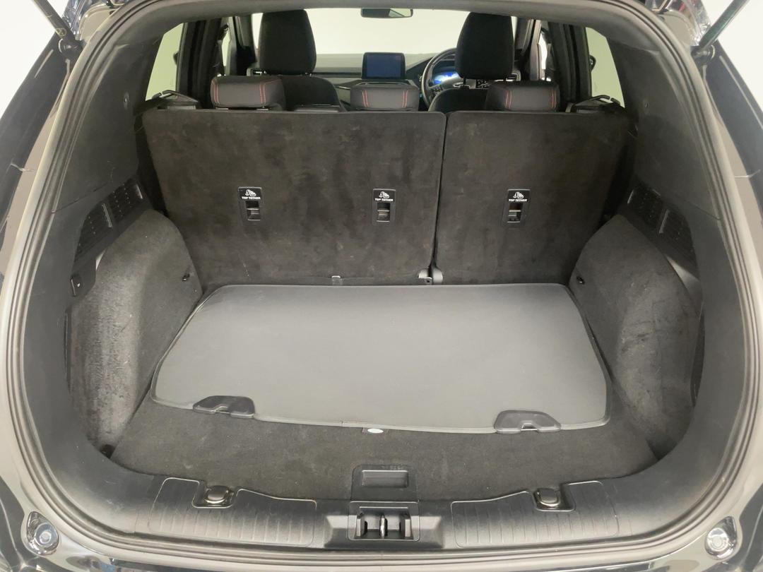 Photo '14' of Ford Escape