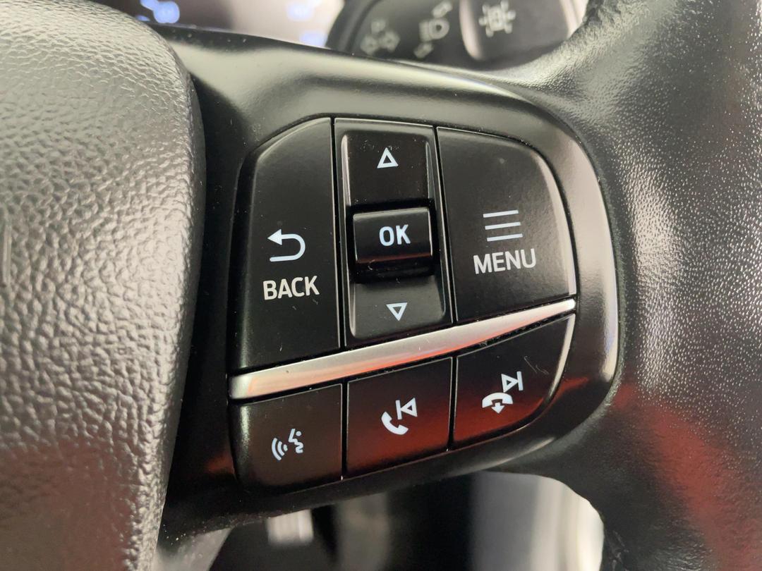 Photo '24' of Ford Escape