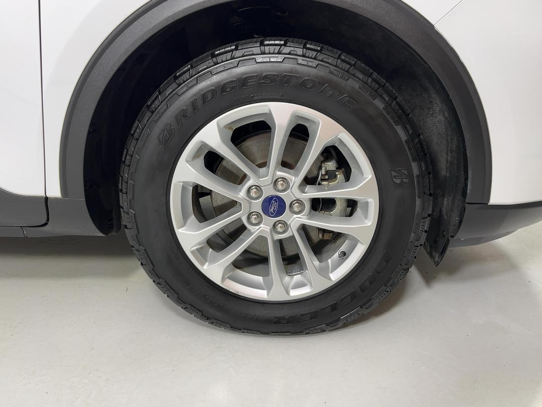Photo '9' of Ford Escape