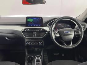 Photo '17' of Ford Escape