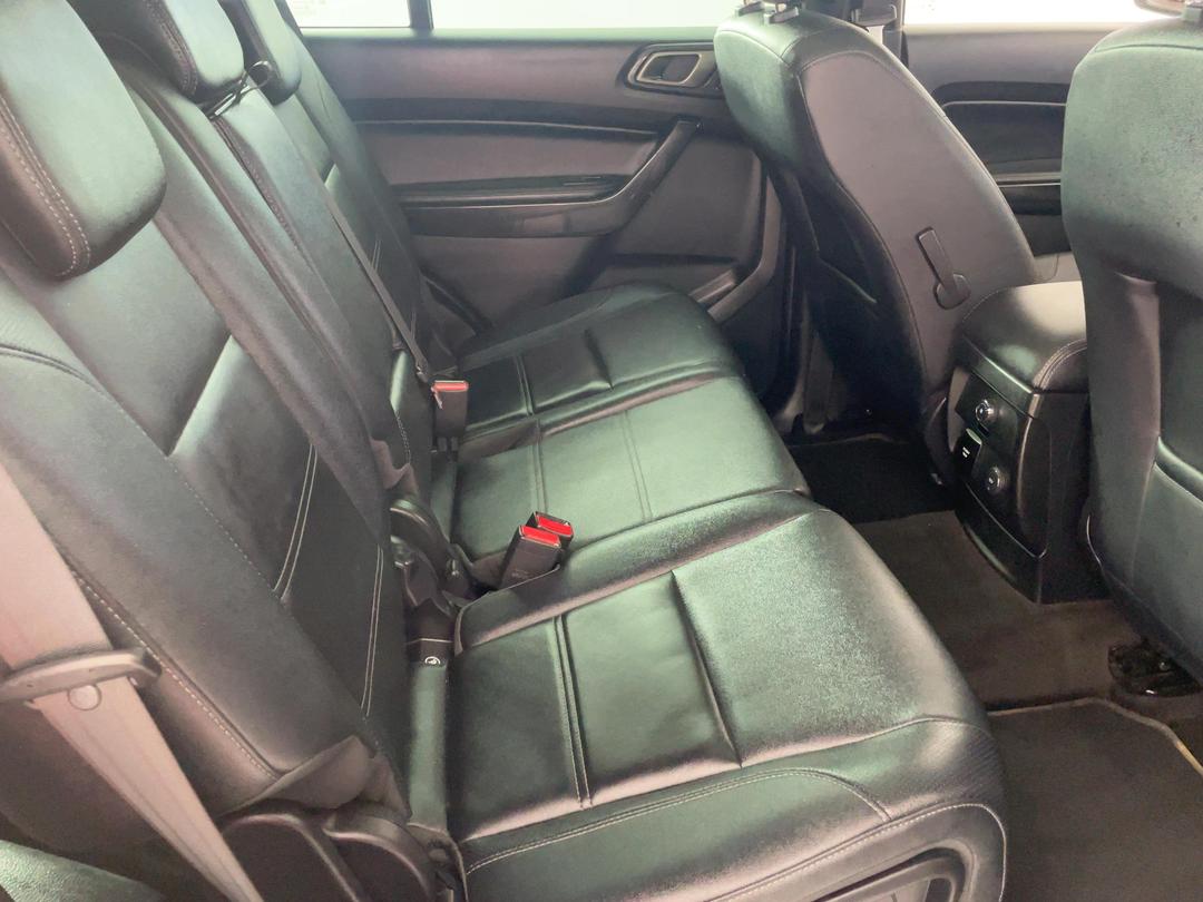 Photo '20' of Ford Everest