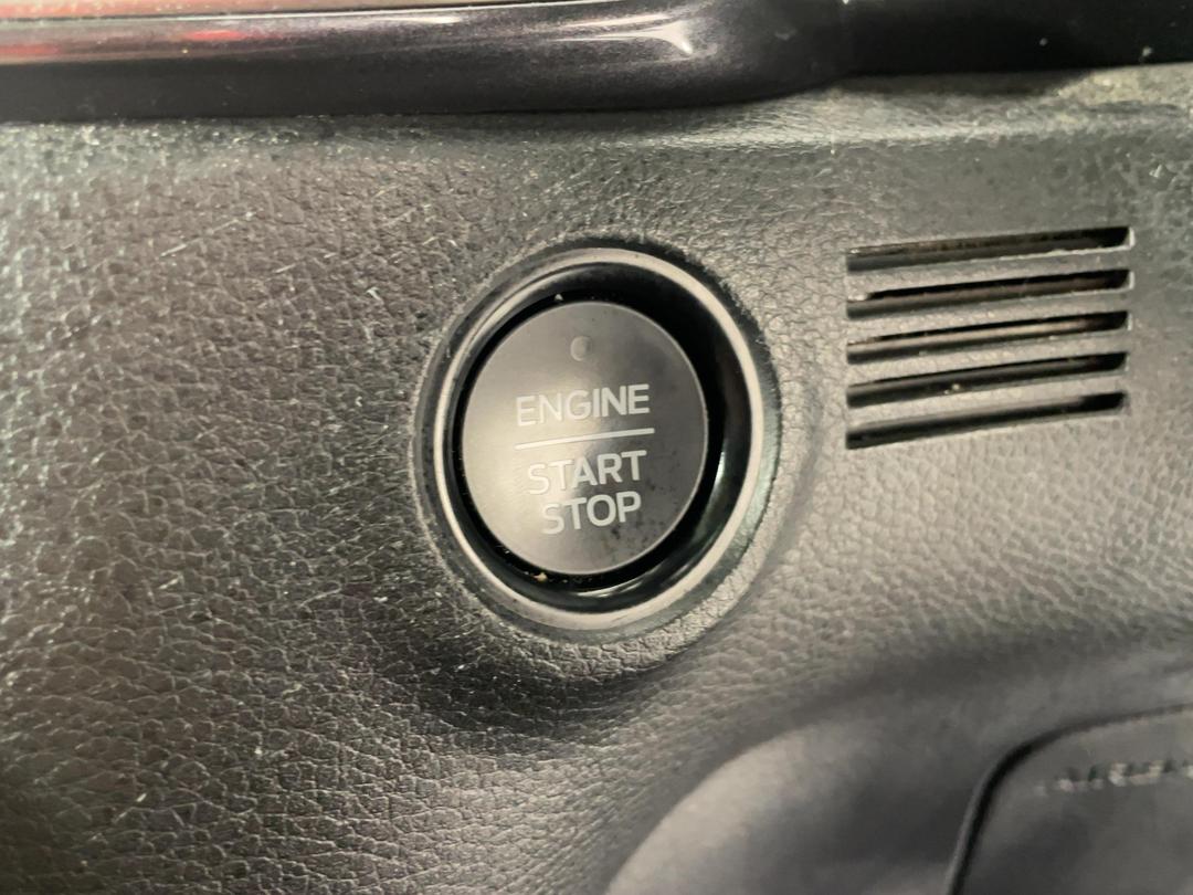 Photo '27' of Ford Everest