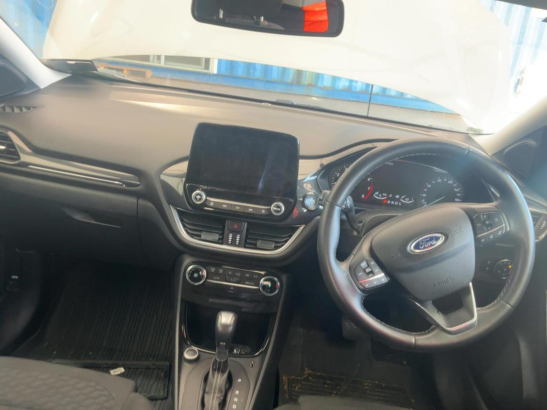 Photo '16' of Ford Puma Photo '16' of Ford Puma