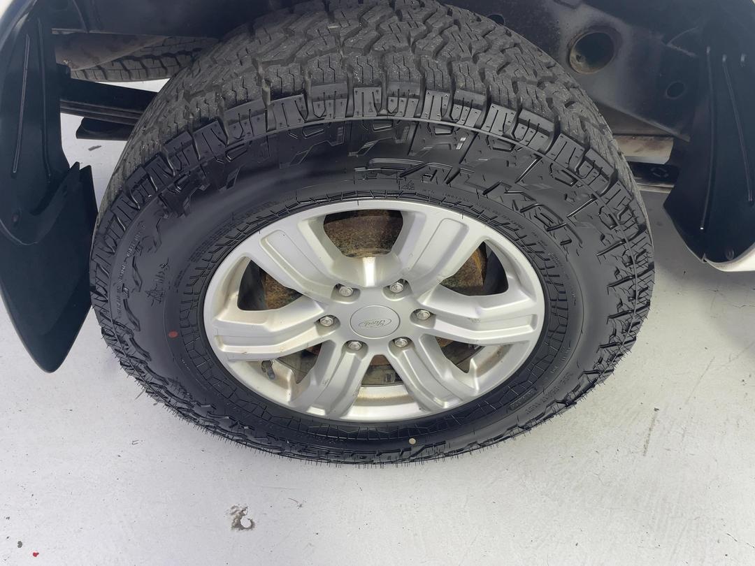Photo '12' of Ford Ranger