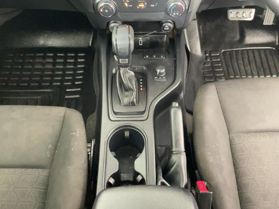 Photo '18' of Ford Ranger