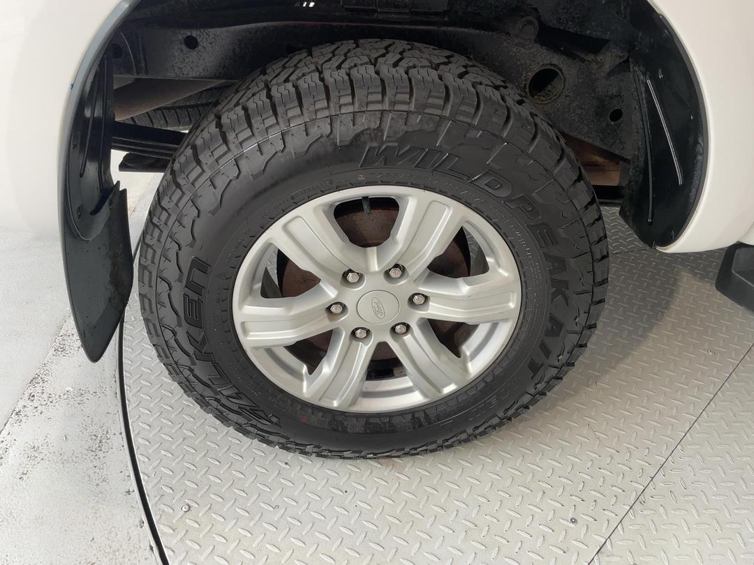 Photo '12' of Ford Ranger