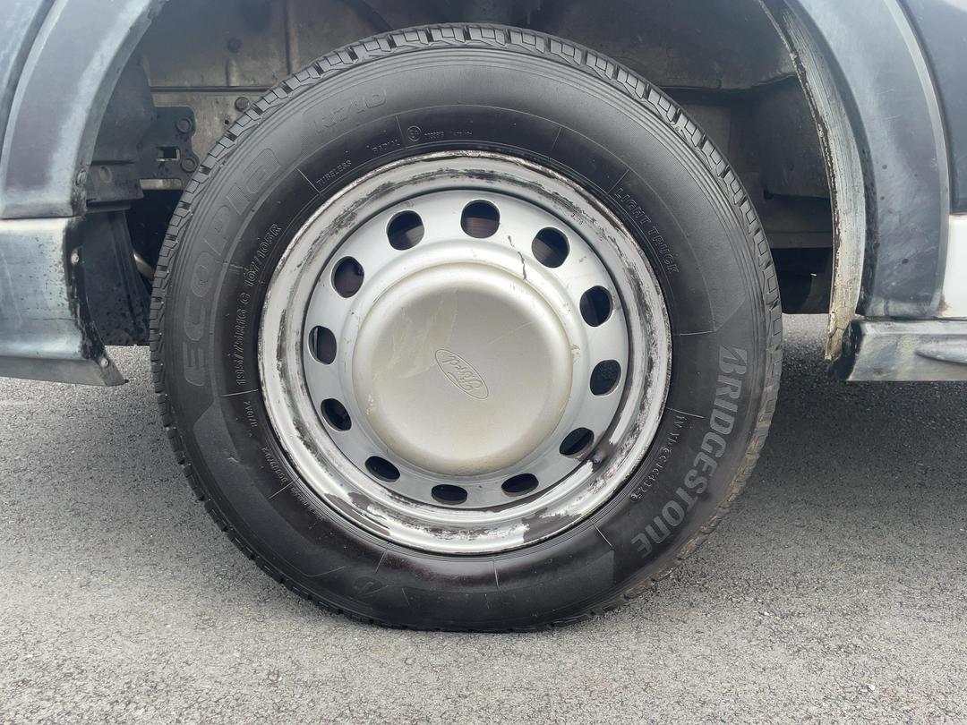 Photo '10' of Ford Transit