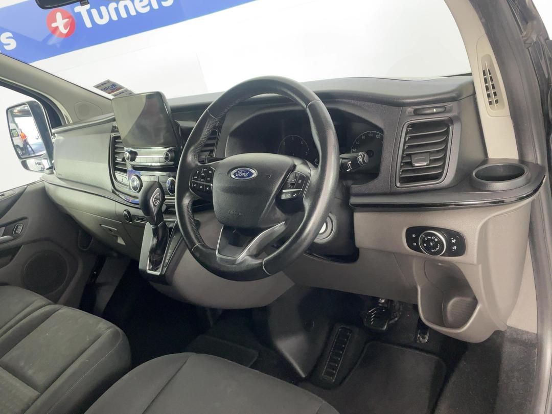 Photo '17' of Ford Transit