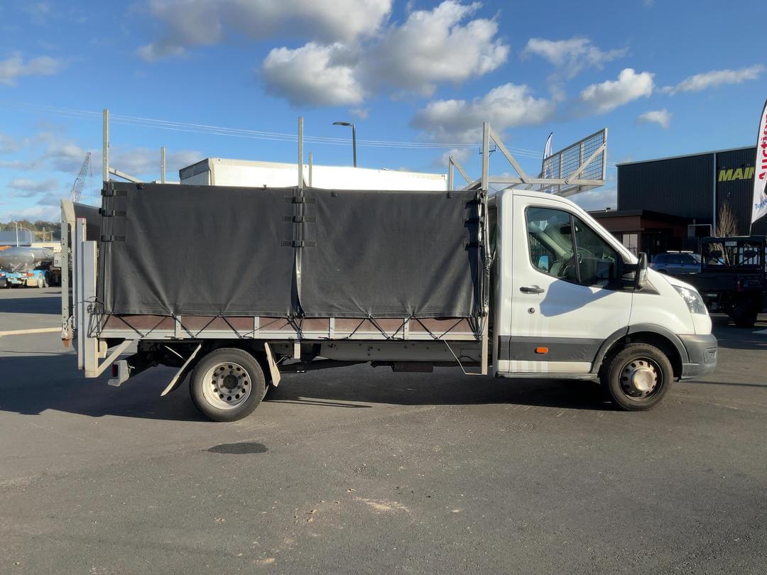 Photo '3' of Ford Transit Flat Deck