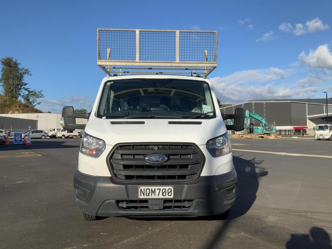 Photo '10' of Ford Transit Flat Deck