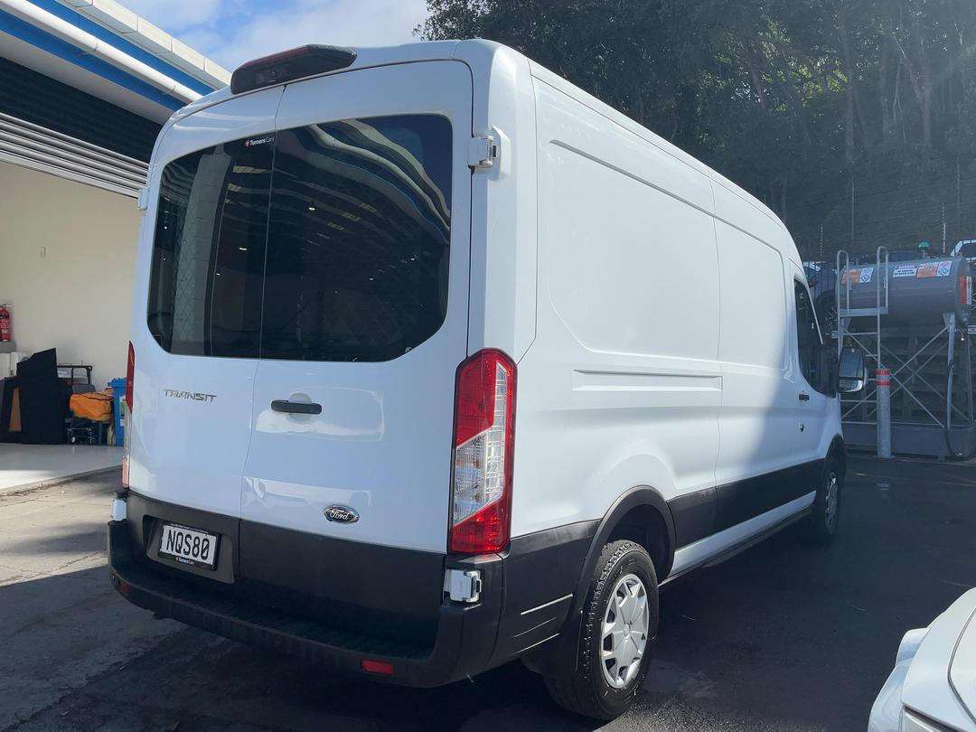 Photo '7' of Ford Transit