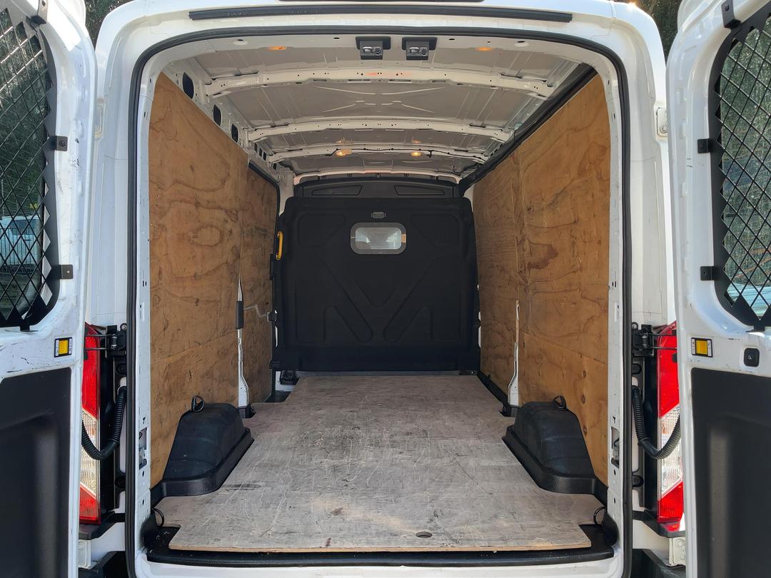 Photo '14' of Ford Transit