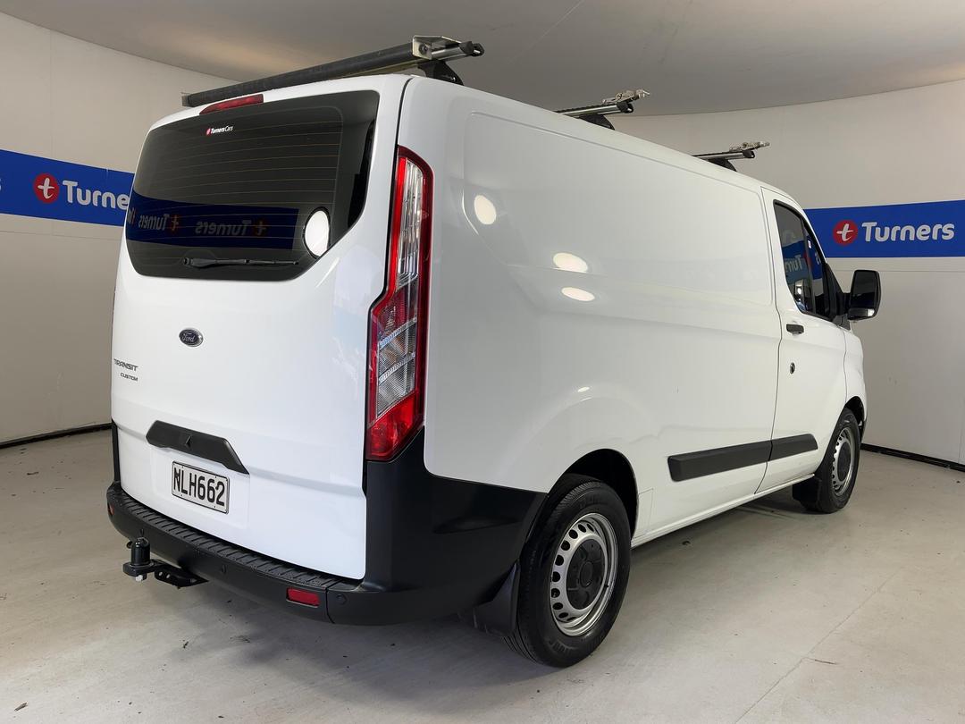 Photo '7' of Ford Transit