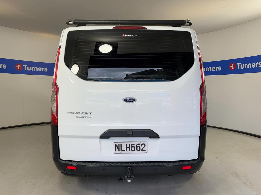 Photo '6' of Ford Transit