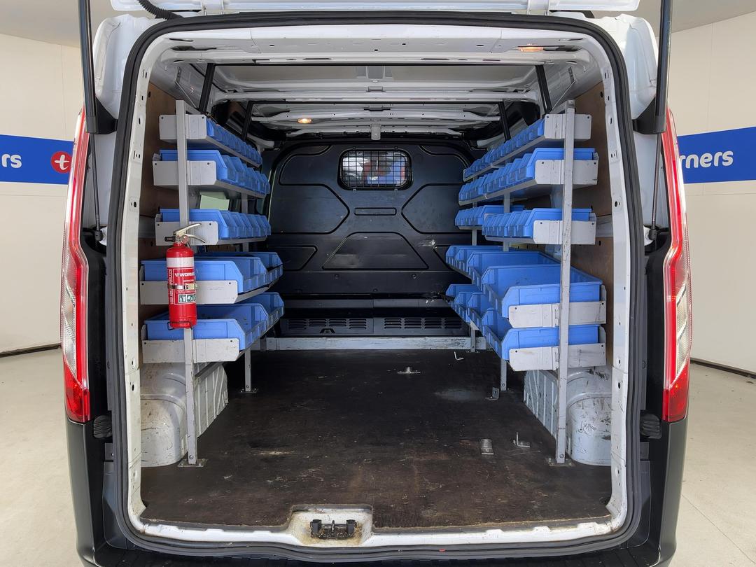 Photo '14' of Ford Transit