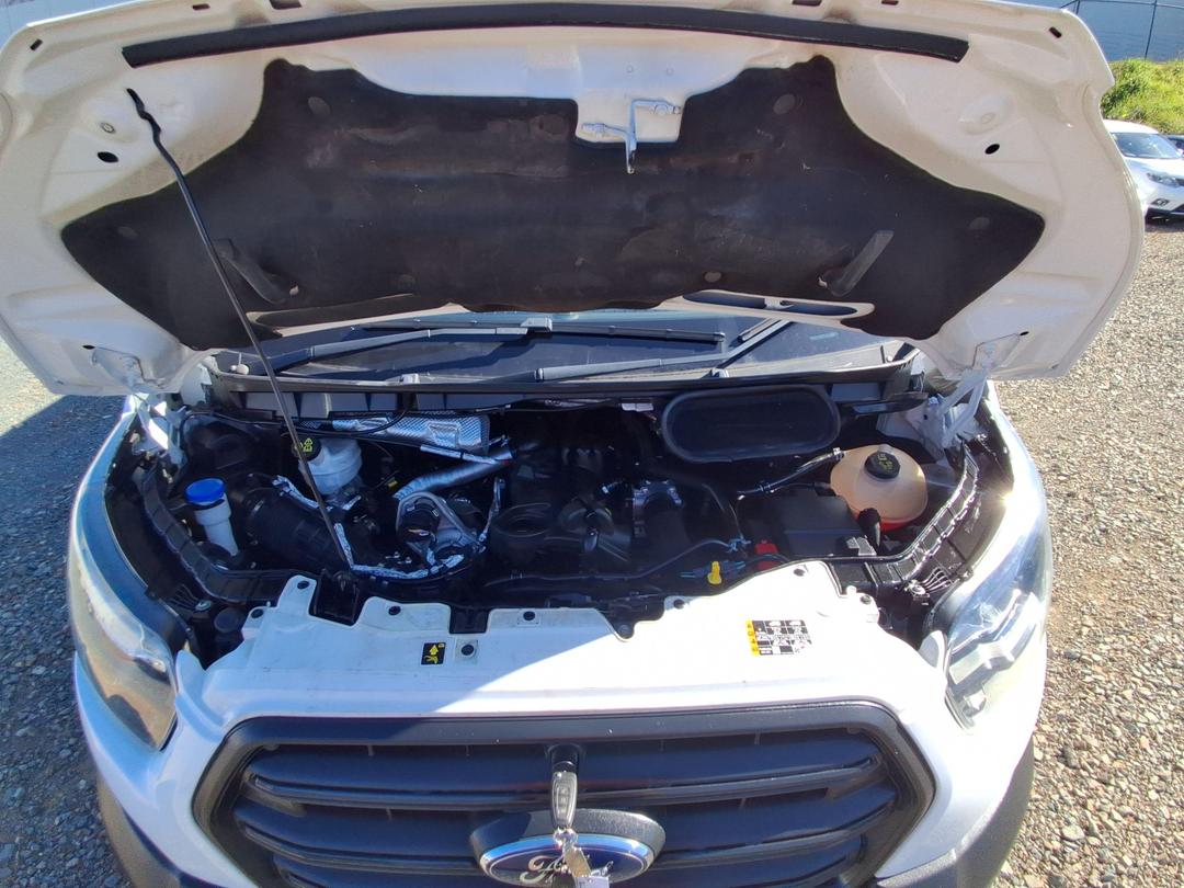 Photo '13' of Ford Transit