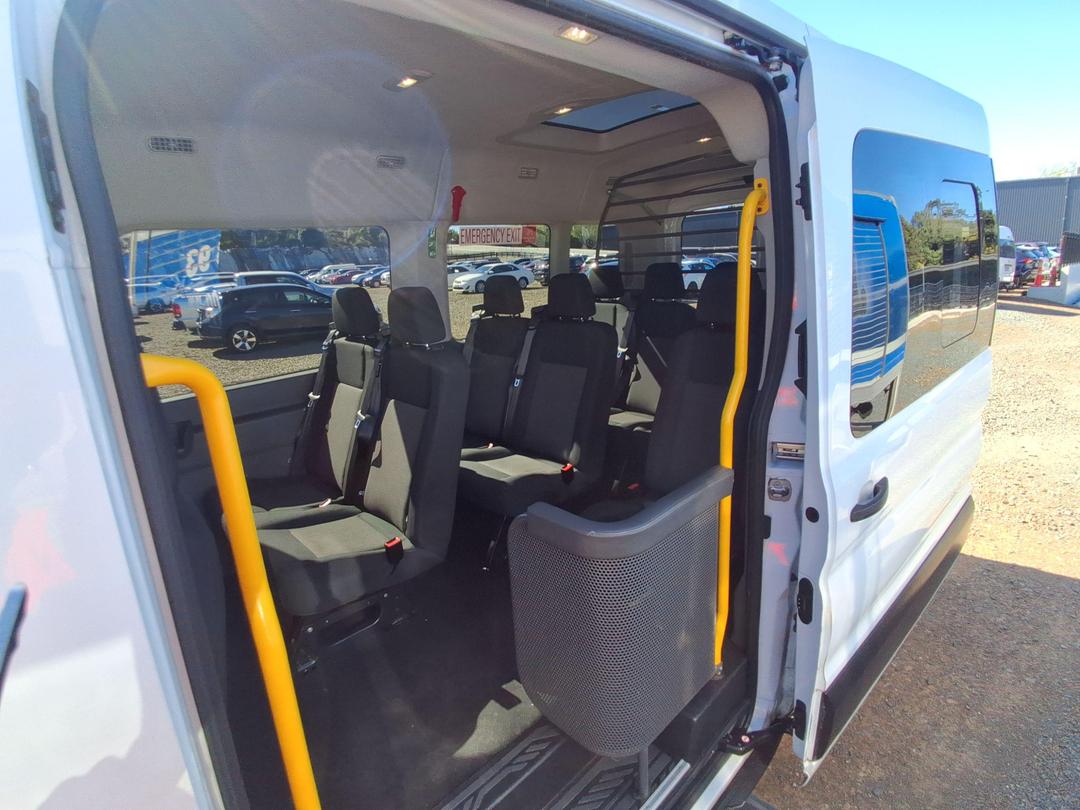 Photo '22' of Ford Transit
