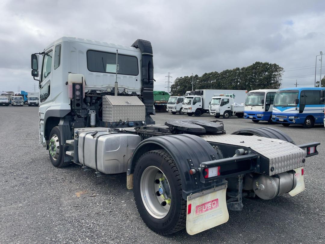 Photo '8' of Fuso SHOGUN FP1640 FP74HGR2VFBA Tractor Unit