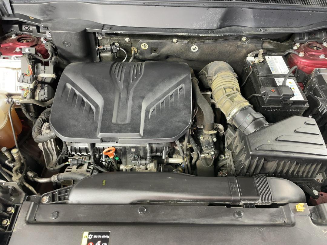 Photo '13' of Haval H6