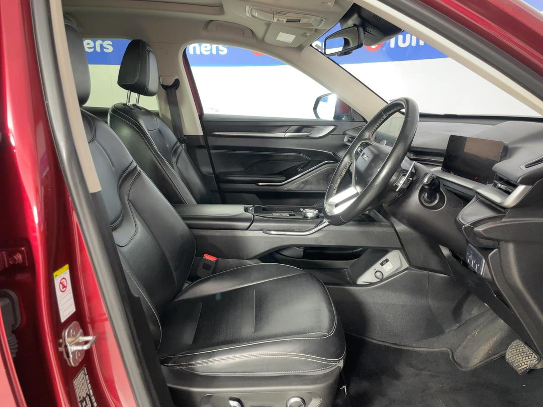 Photo '16' of Haval H6