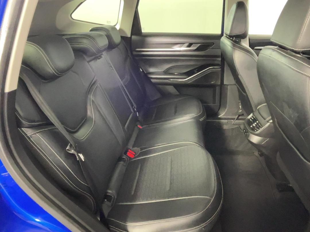 Photo '20' of Haval H6
