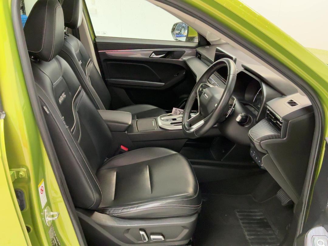 Photo '16' of Haval Jolion