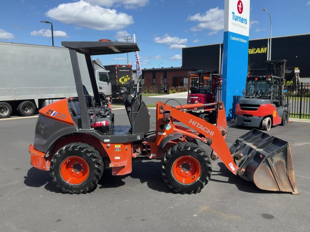 Photo '3' of Hitachi ZW30-5B Wheel Loader