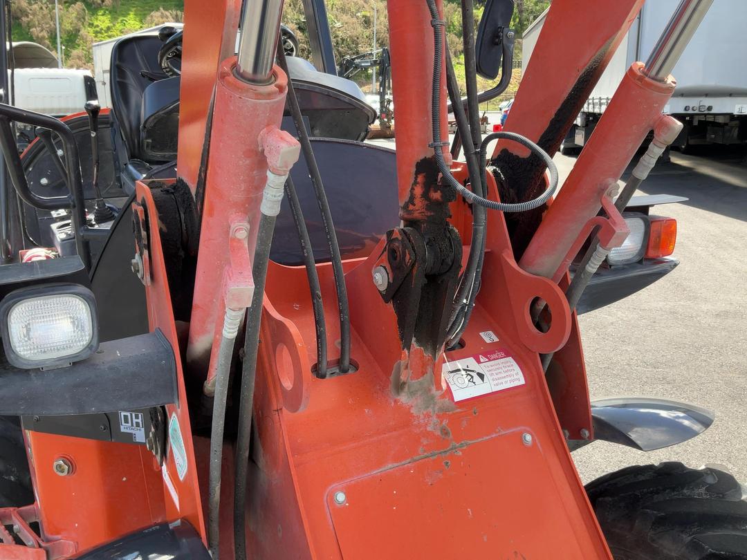 Photo '17' of Hitachi ZW30-5B Wheel Loader