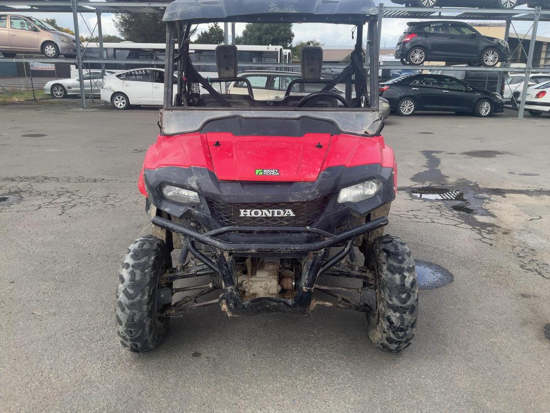 Photo '7' of Honda Pioneer 700