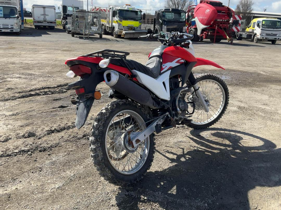 Photo '2' of Honda XR190 Photo '2' of Honda XR190